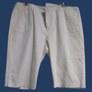 Peck and Peck Women's Weekend White Shorts